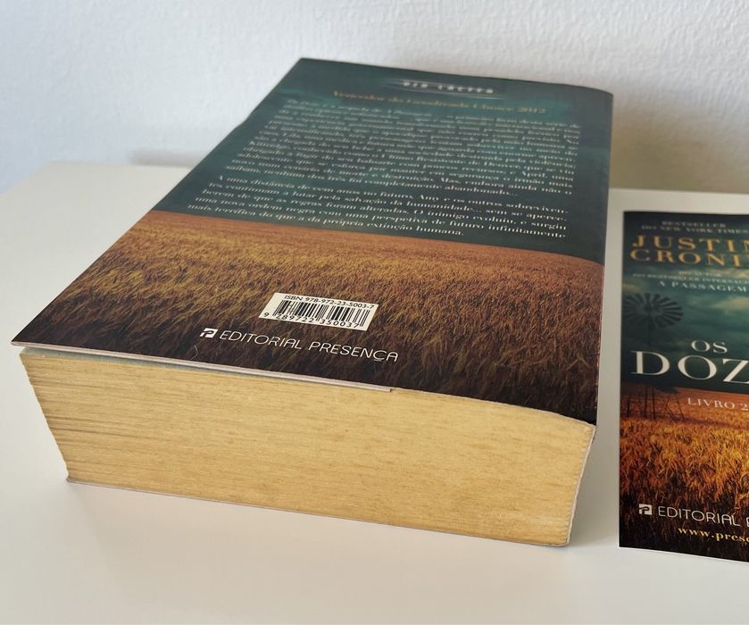 Livro: "Os Doze", de Justin Cronin