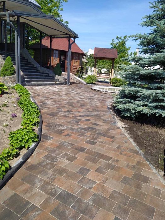 Встановленя бруківки