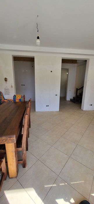 Проців | 200 м² | 17 соток | 5 кімнат,вид на ліс,автономне живлення