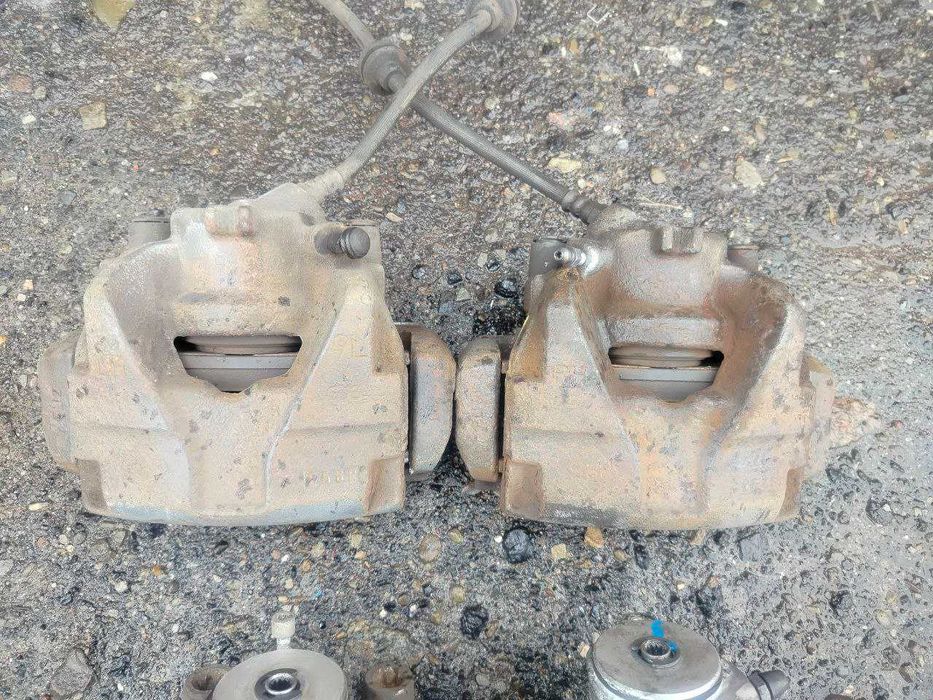 Супорта Меган 3 Сценік 3 передні задні