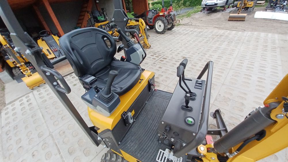 Minikoparka NEX N10 JOY 1,1t 160mth 2m głęboko