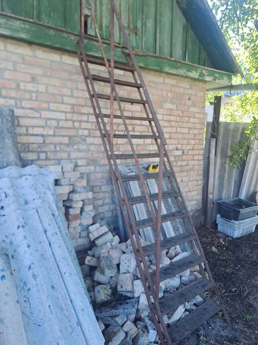 Залізна зварна драбина САМОВИВІЗ