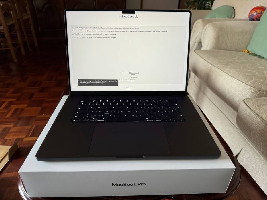 MacBook APPLE - MB Pro 16 M3 Pro 12c CPU/18c GPU 18GB
