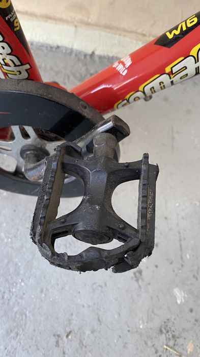 детский ведосипед comanche moto 4-6 лет.