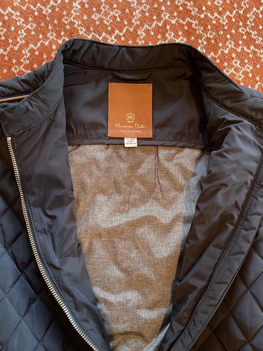 Blusão curto de criança da Massimo Dutti