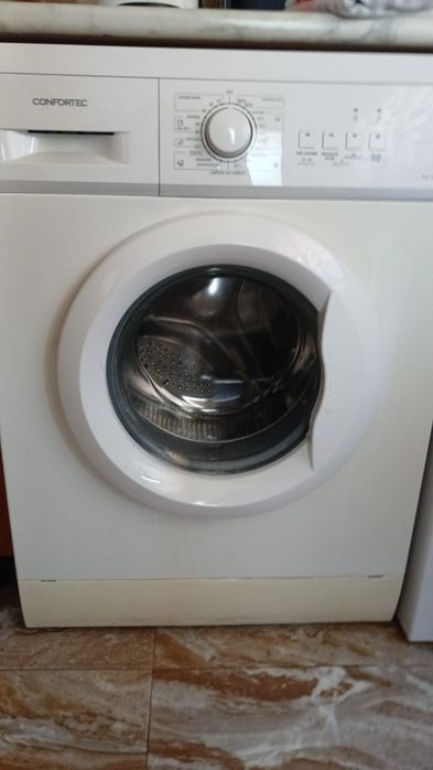 Maquina de lavar Confortec 6kg