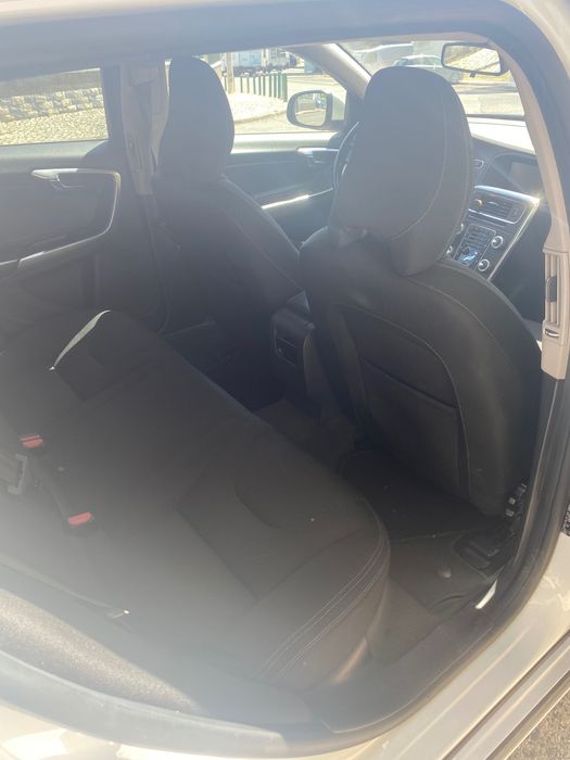Vende-se Volvo V60