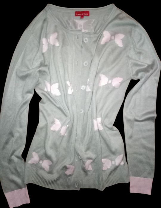 Лот жіночого одягу