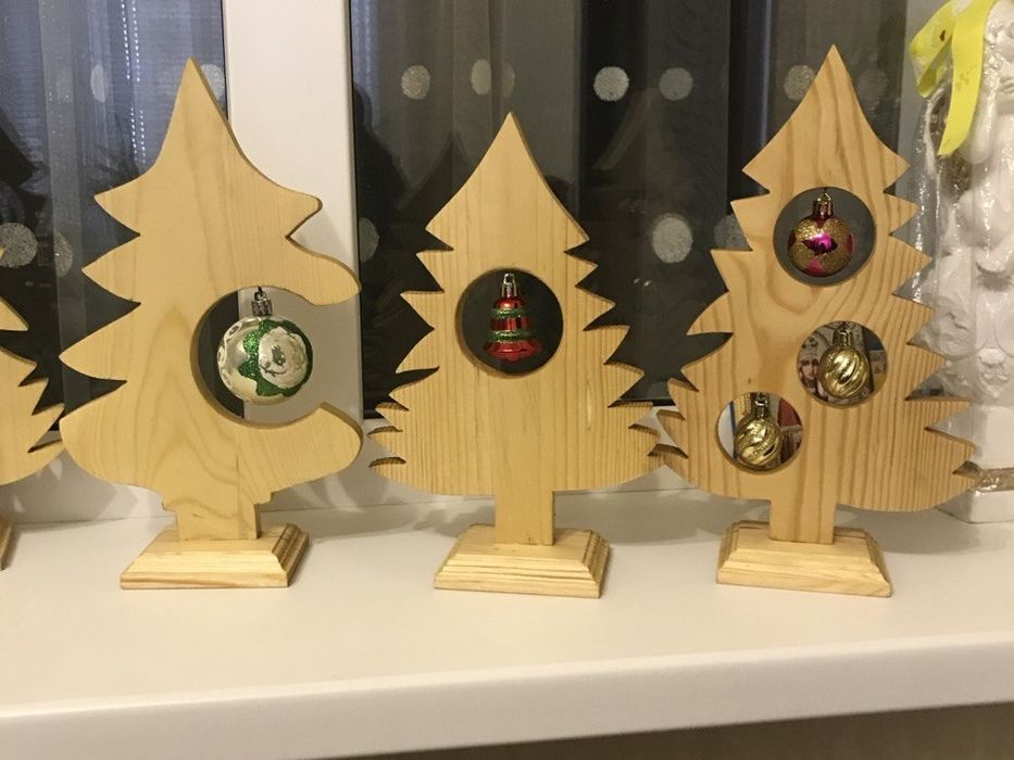 Новорічні декоративні ялинки (прикраси)