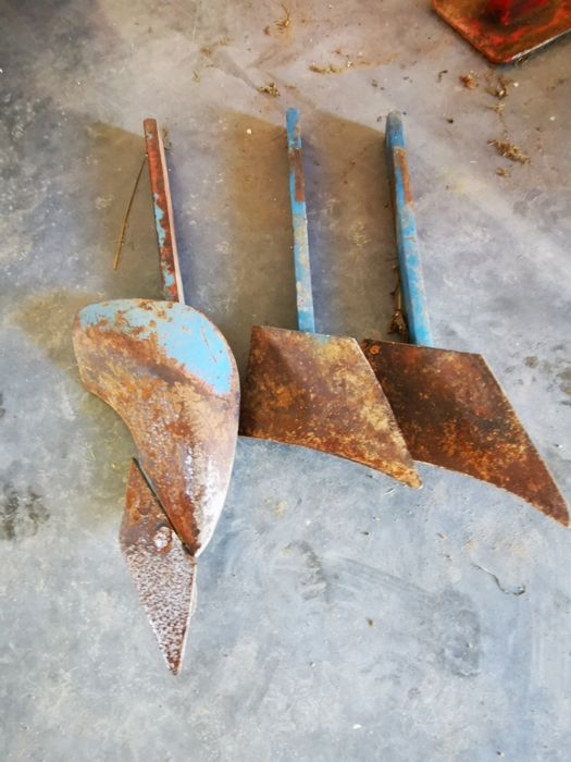 Pług overum 3 skibowy