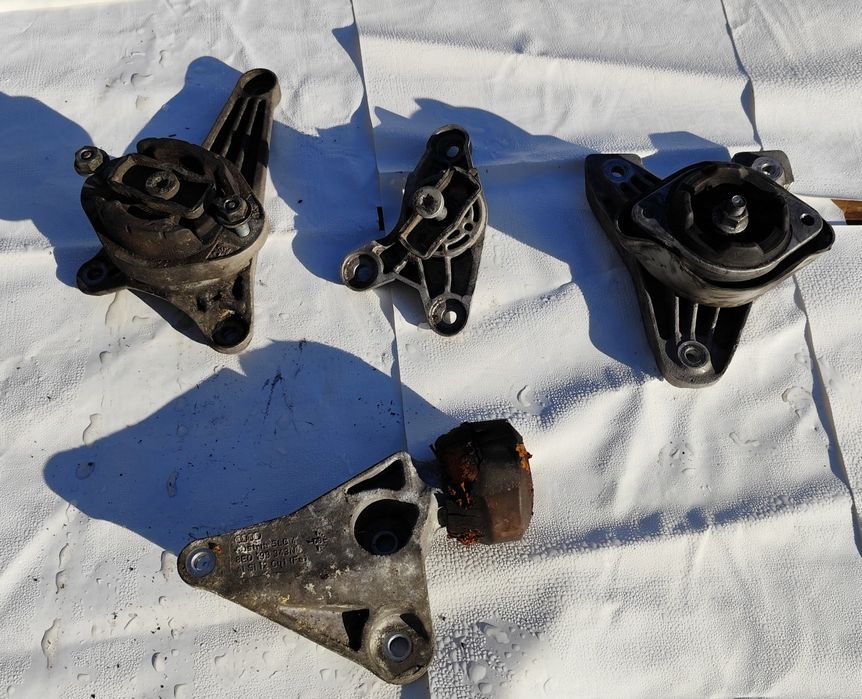 Audi A4 B6 apoios centrais caixa velocidades