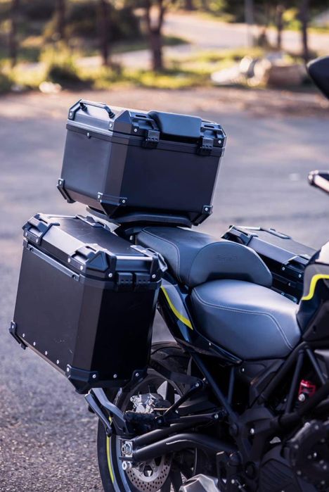 Benelli TRK502 + extras