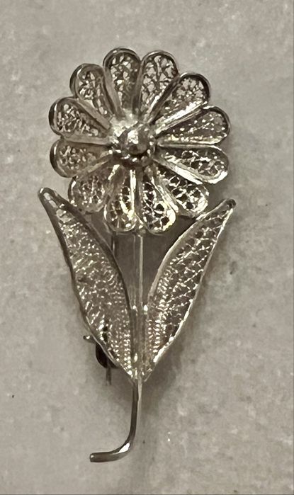 Pregadeira em filigrana - prata