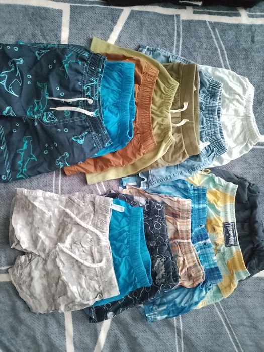 Дитячий одяг на вік від 1,5-3 років