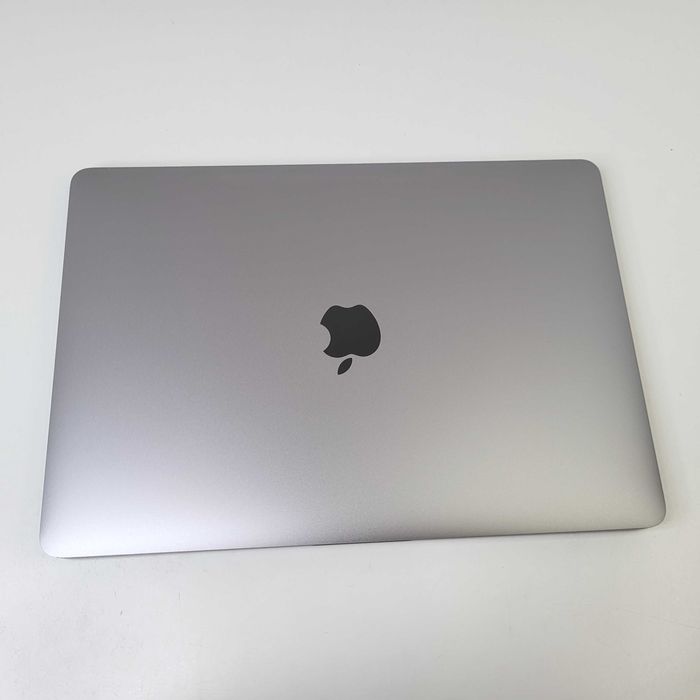 Apple MacBook Pro M1 8/8 GPU 13" Apple M1/8 GB RAM/512 GB stan 9,5/10