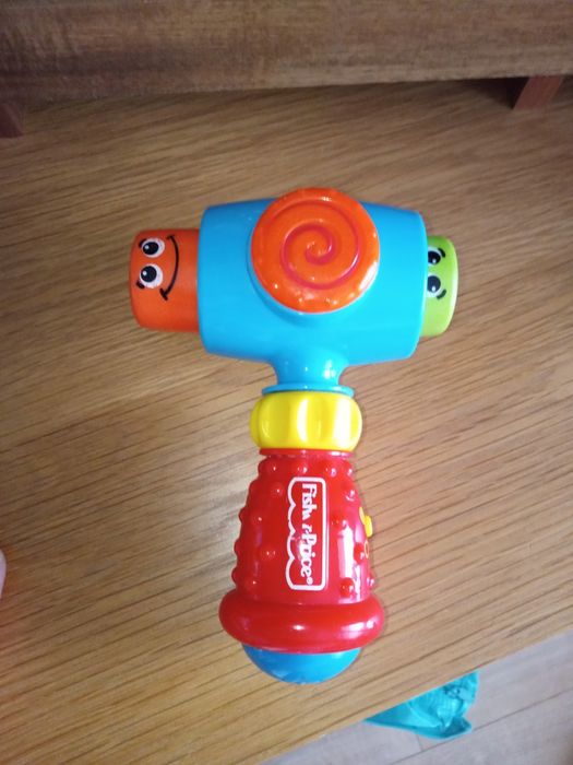 Grzechotka młotek Fischer Price