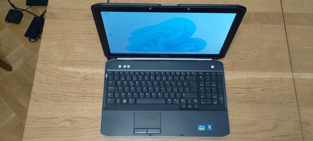 Laptop Dell E5520 SSD i5 Win11 gwarancja.