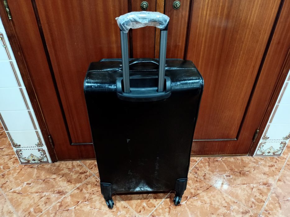 Mala malas de porão até 23 kg viagem casa quarto apartamento vivenda.