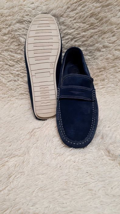 AM SHOE COMPANY (46р) шкіряні мокасини супер абсолютно нові .