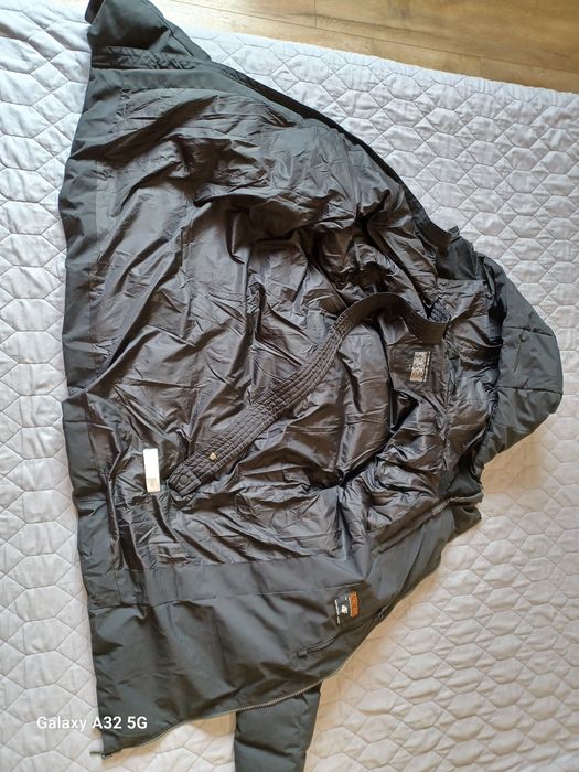 Płaszcz zimowy 4F Robert Lewandowski.