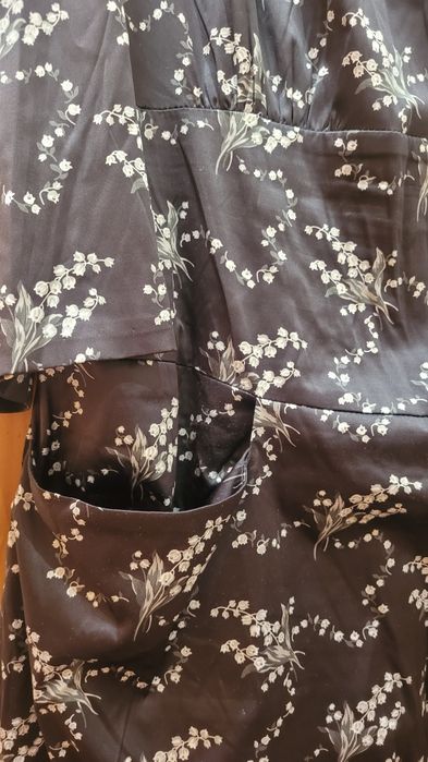 Сукня з квітковим принтом