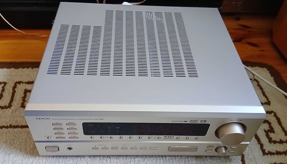 amplituner denon avr