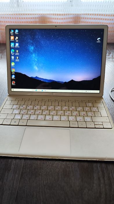Графічний планшет Huawei MateBook 12" Intel Core M3 4 Gb 128