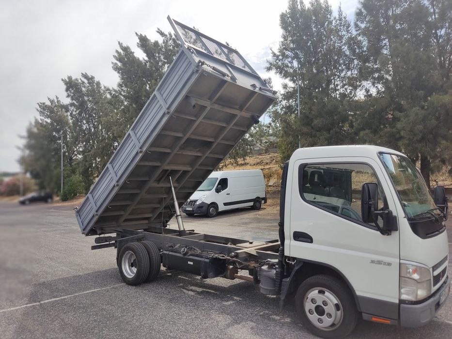 Mitsubishi Canter 3.0 125 cv com báscula
