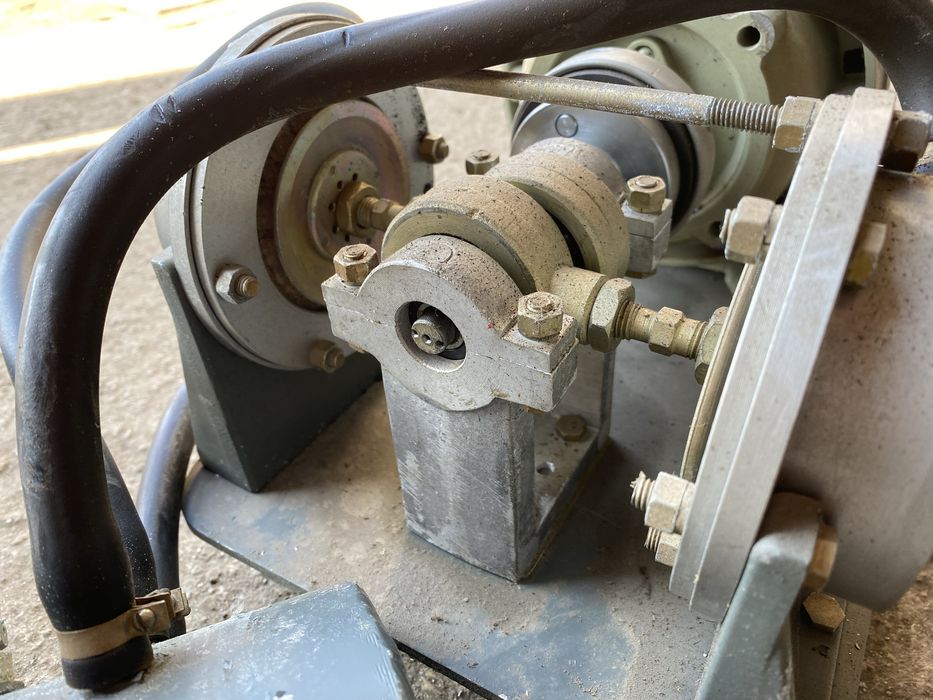 Компресор вакуумний, мембранна помпа