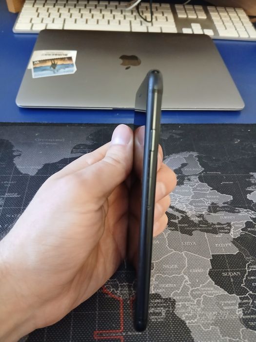Iphone se 2020 64gb
