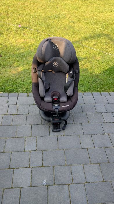 Fotelik samochodowy Maxi Cosi z baza