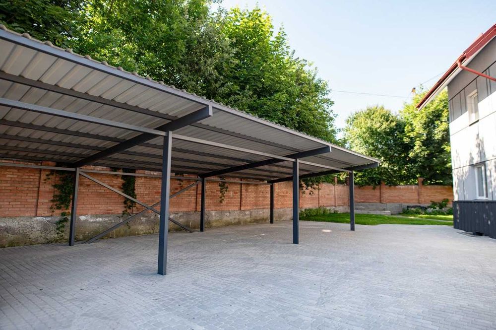 Продаж офісно-складського приміщення з земельною ділянкою у Львові