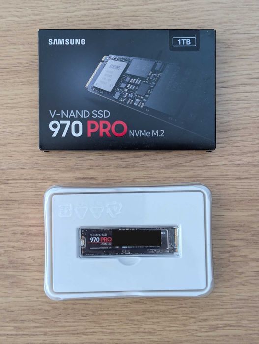 SSD Samsung 970 PRO 1TB NVMe M.2 MLC (2 unidades)