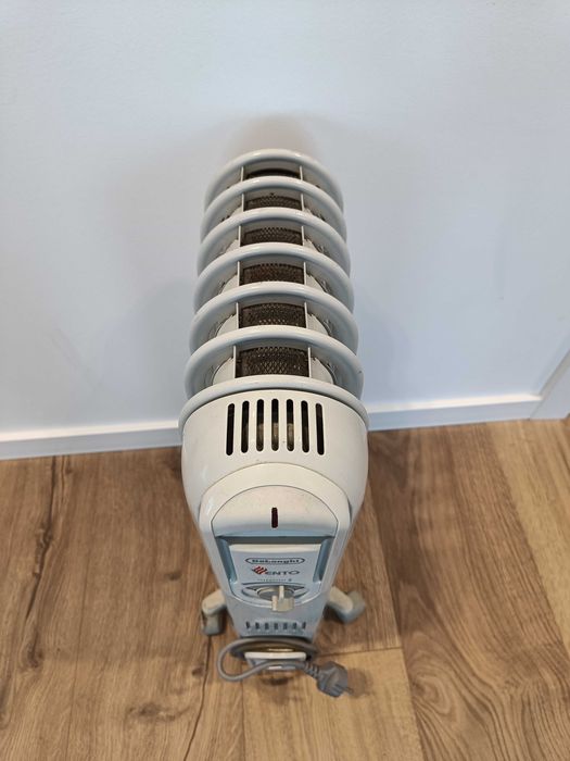 Aquecedor a óleo DeLonghi Vento