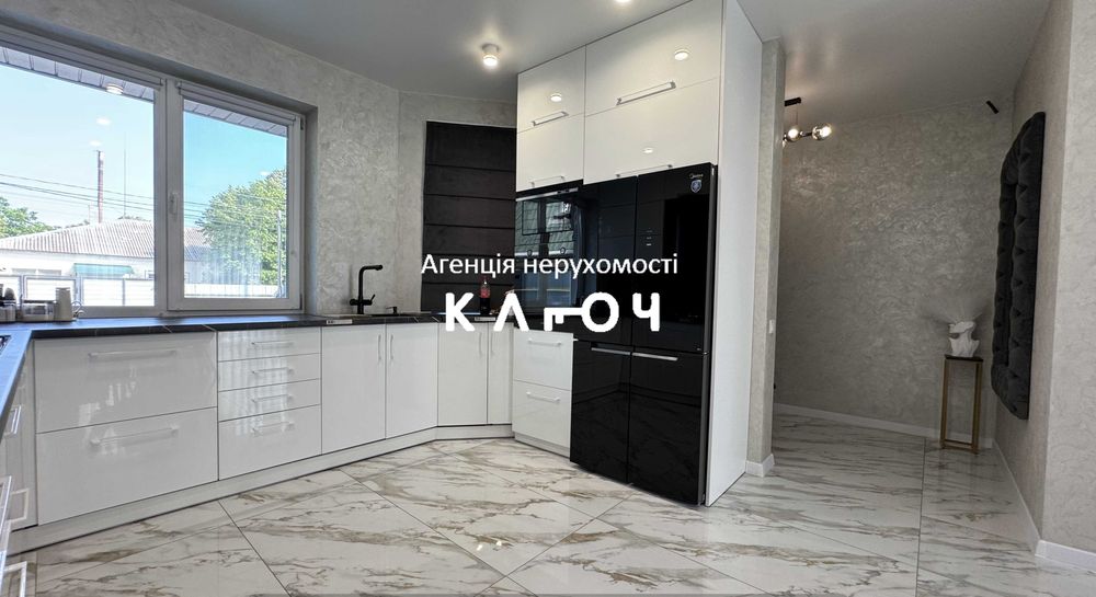 Продаж таунхуса з сучасним ремонтом!