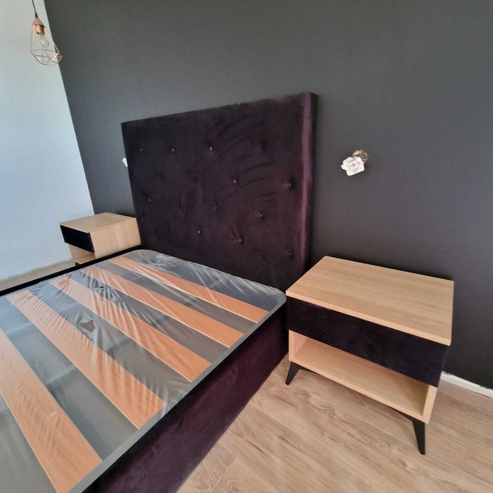 Camas De Casal Estofadas Top de Gama 190x140m Estrado Incluído 199€ !!
