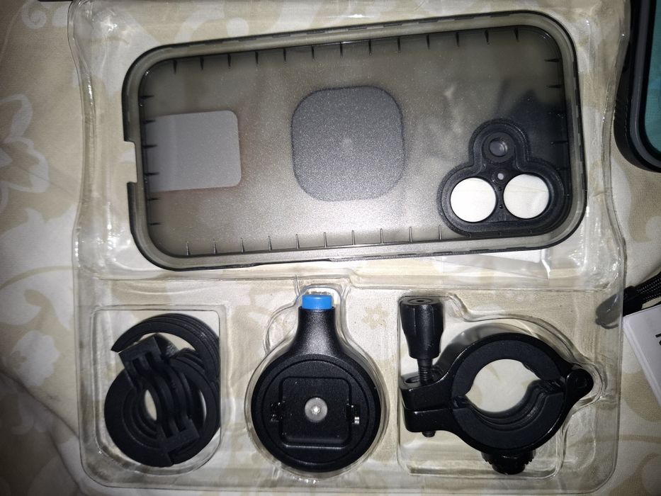 Вологозахистний, тримач чехлом на руль. For iPhone 16