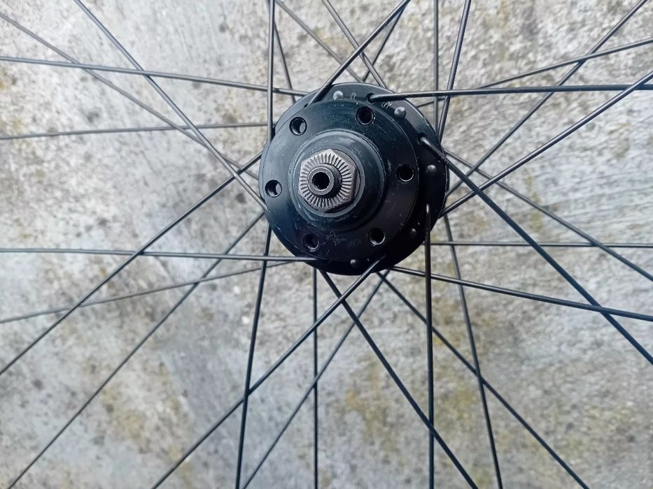 Roda traseira SYNCROS 29 nova