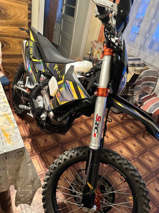 Мотоциклі Kovi 300 pro s
