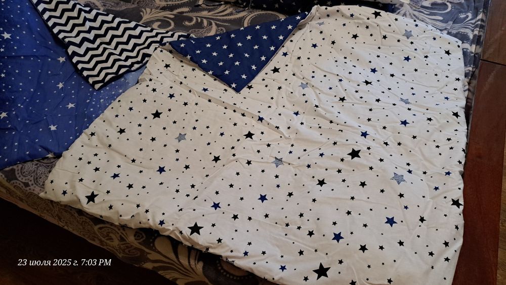 Білизна з бортиками в ліжечко