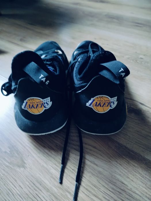 Buty lakers Decathlon