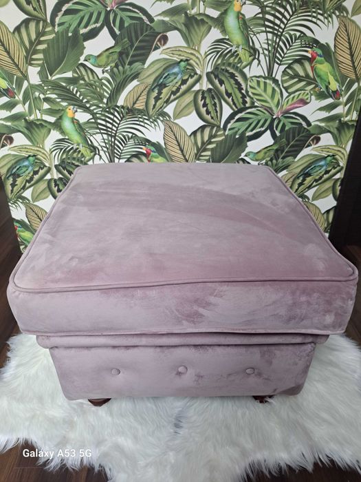 Puff puffa w pudrowo różowym kolorze 60x67x45 cm