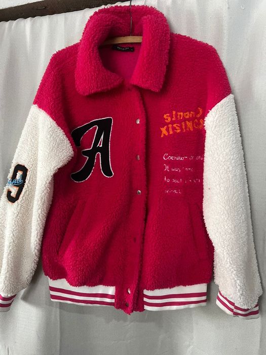 Бомбер бараш жіночий