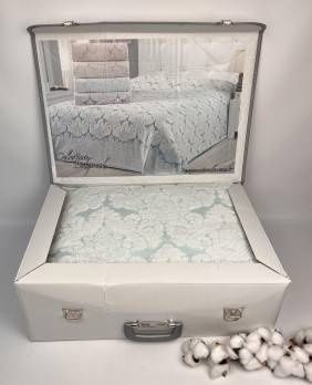 Махровые покрывала Maison D'or Celestina 220*240 жаккард