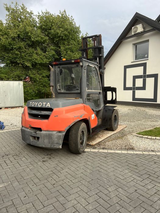 Wózek Toyota 7 ton 2018 rok