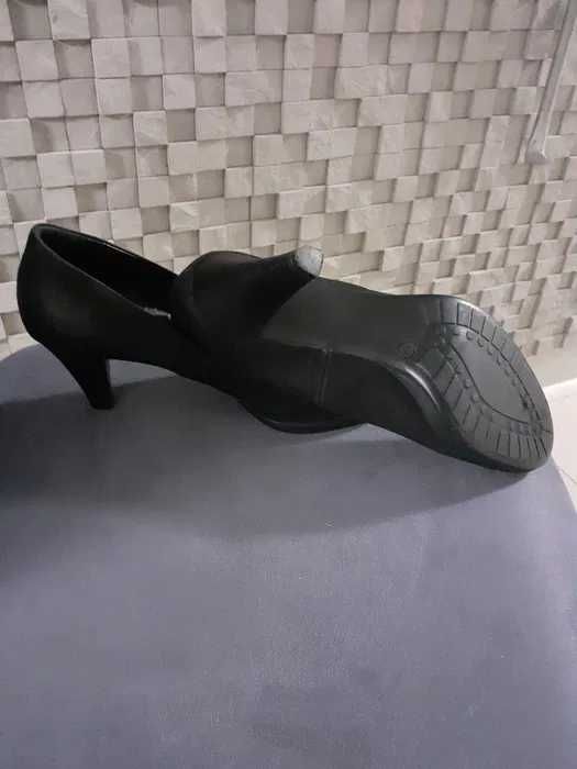 Buty Wojas skórzane