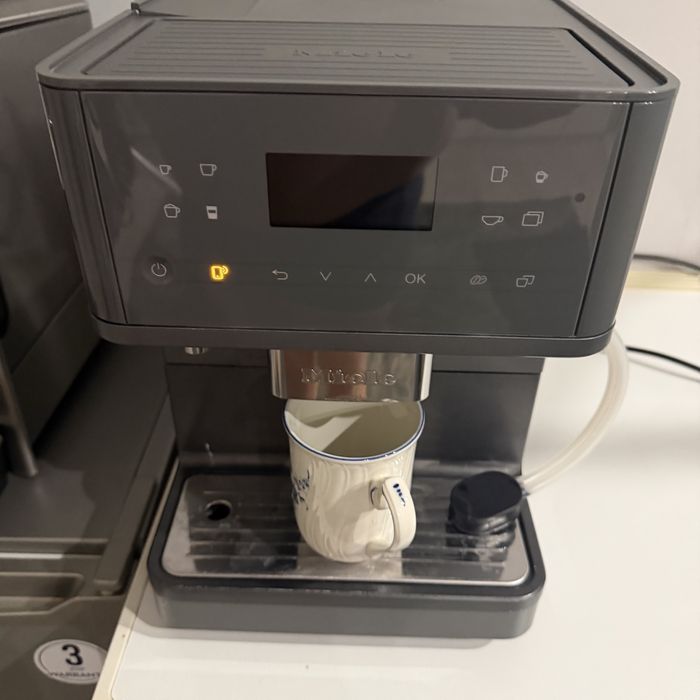 Пролам кофемашину miele 6560