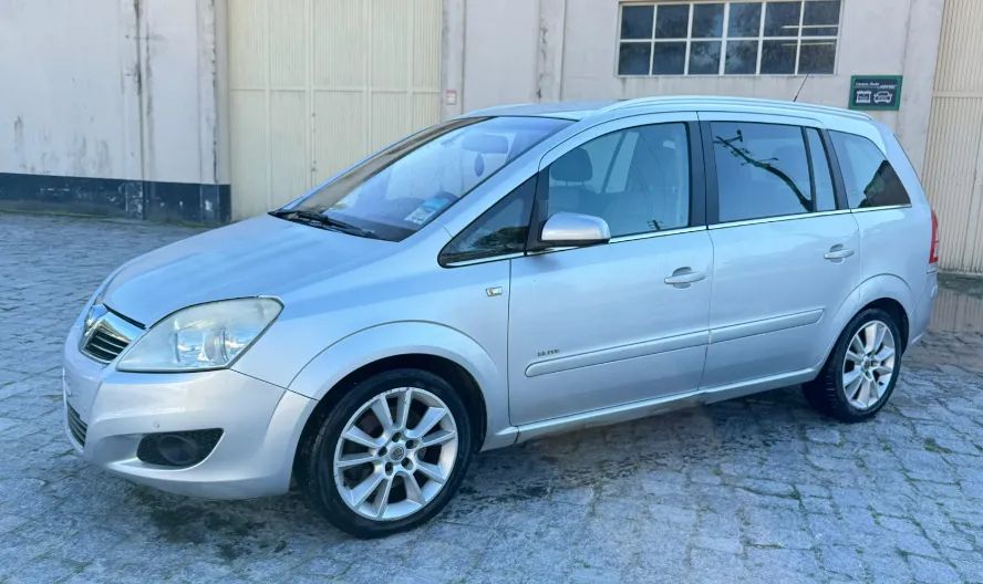Frente Completa Opel Zafira Elite 1.9 CDTI 2008