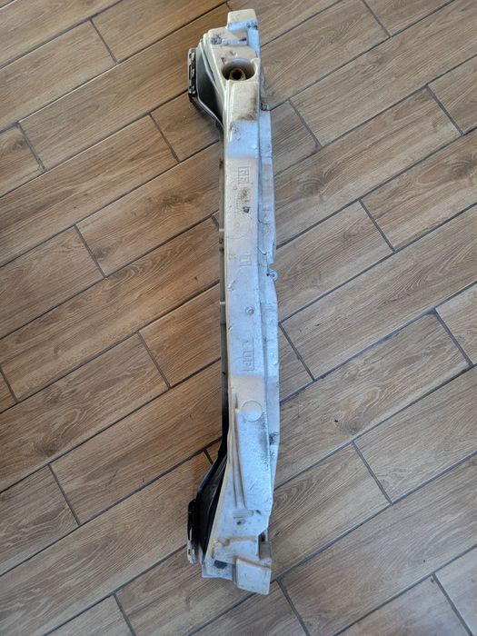 Підсилювач переднего бампера Mazda CX7 2007-2013