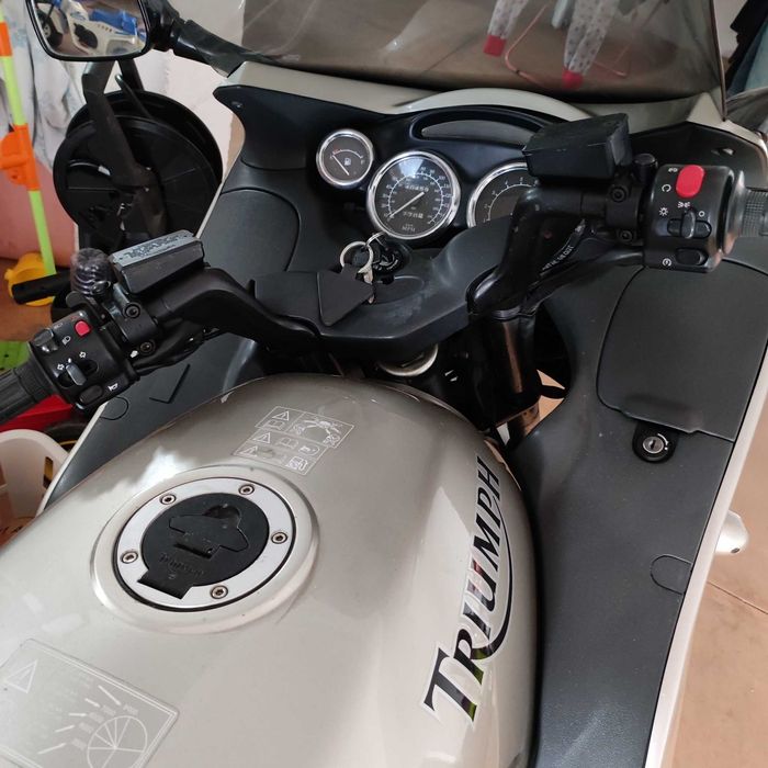 Triumph 900 original